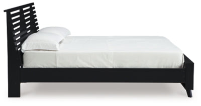 Danziar Queen Slat Bed