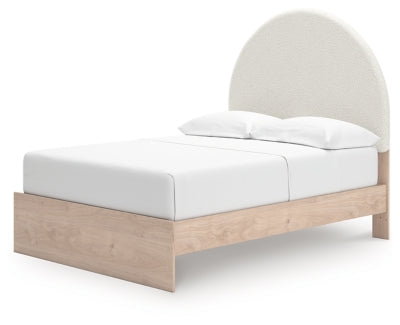 Arloster Upholstered Bed