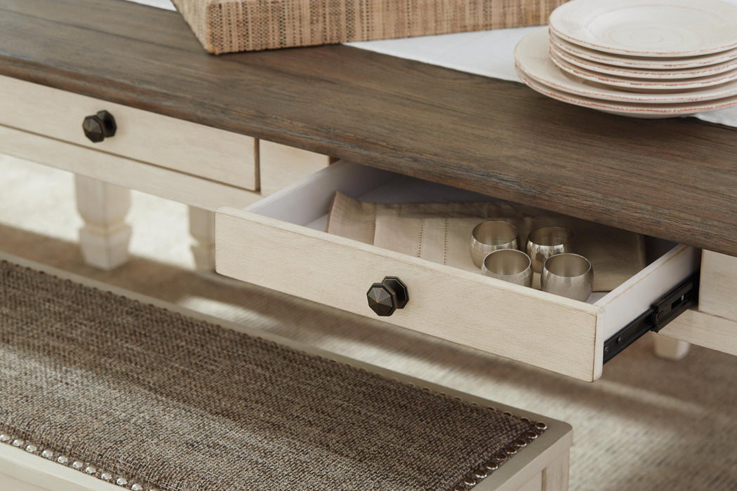 Bolanburg Dining Table